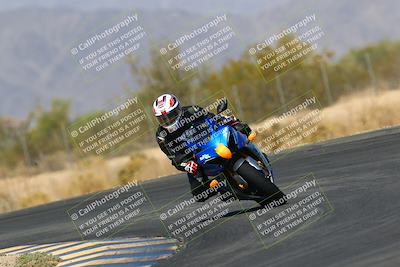 media/Mar-28-2022-Superbike Trackdays (Mon) [[b8603d0f67]]/Open Track Time/Turn 7/